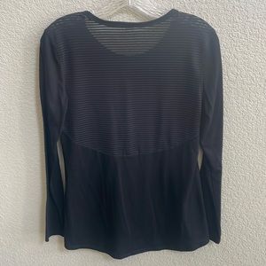 Old Navy active long sleeve top